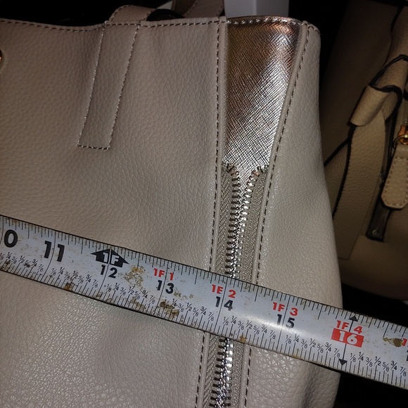 Purses 😉 - Picture 5 of 5